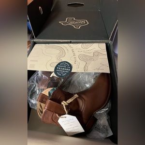 Tecovas All Leather Boots- new with tag and box included Women Size 6B